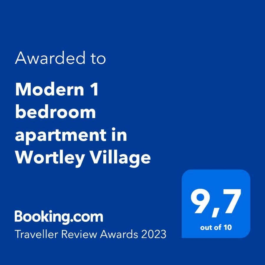 Modern 1 Bedroom Apartment In Wortley Village Лондон Екстер'єр фото